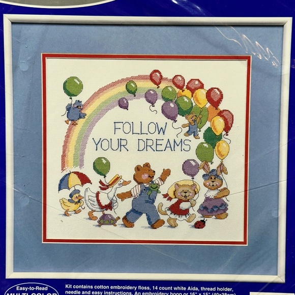 J & P Coats Counted Cross Stitch Rainbow Dreams 23524 Sealed. - Picture 2 of 6